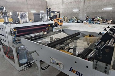 Mesin ekstrusi lembaran PET berkapasitas besar lainnya mendarat di pabrik custermer